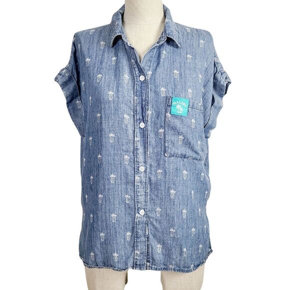 Rails Malibu Rum‎ Logo Top S Blue Chambray Pineapple Print Button-Front Shirt - Picture 1 of 9